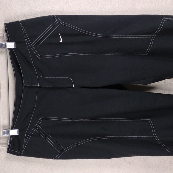 Nike Black Mid Rise Hook Zipper Closure Flare Leg Athletic Athleisure Pant - Picture 2 of 15